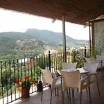 מלון Meson El Castillo Bañeres